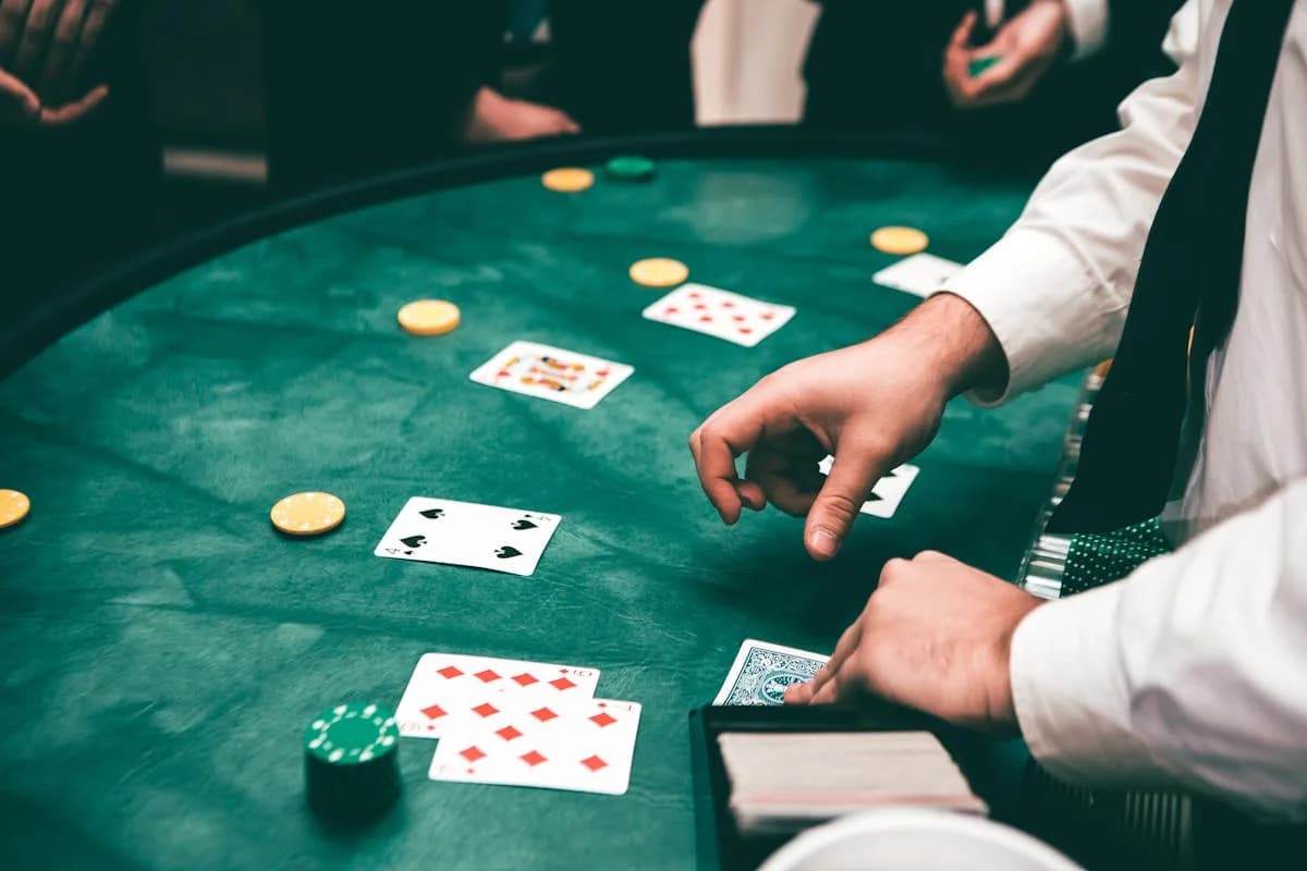 Reaction Live Baccarat 200 Ván Speed Cùng Dealer Xinh Trên Evolution: Clip Highlight Banker Streak 9 Liên Tiếp + Pattern Đặt Cược Đêm Khuya Cho Gen Z