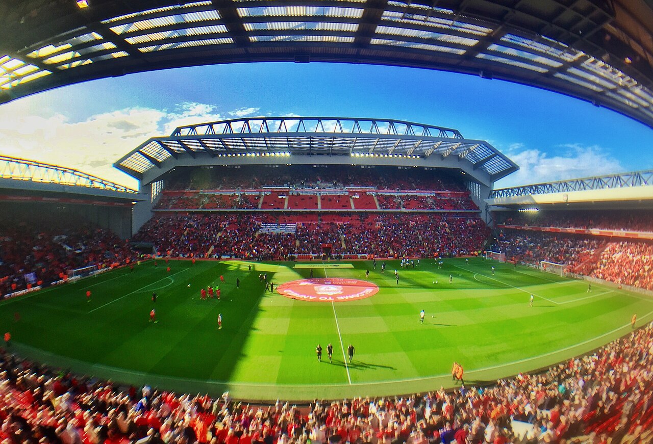 Sân Anfield — Liverpool chuẩn bị cho chuyến làm khách khó khăn tại Old Trafford