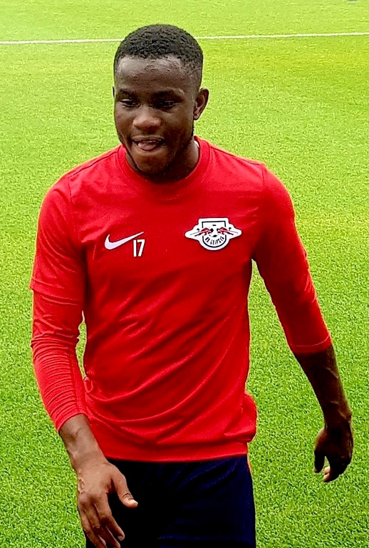 Ademola Lookman tiền đạo cánh phải Atalanta sau khi ghi bàn vào lưới Lecce